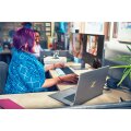 HP Z24q G3 QHD-Display - 60,5 cm (23.8") - 2560 x 1440 Pixel - Quad HD - LCD - 5 ms - Silber