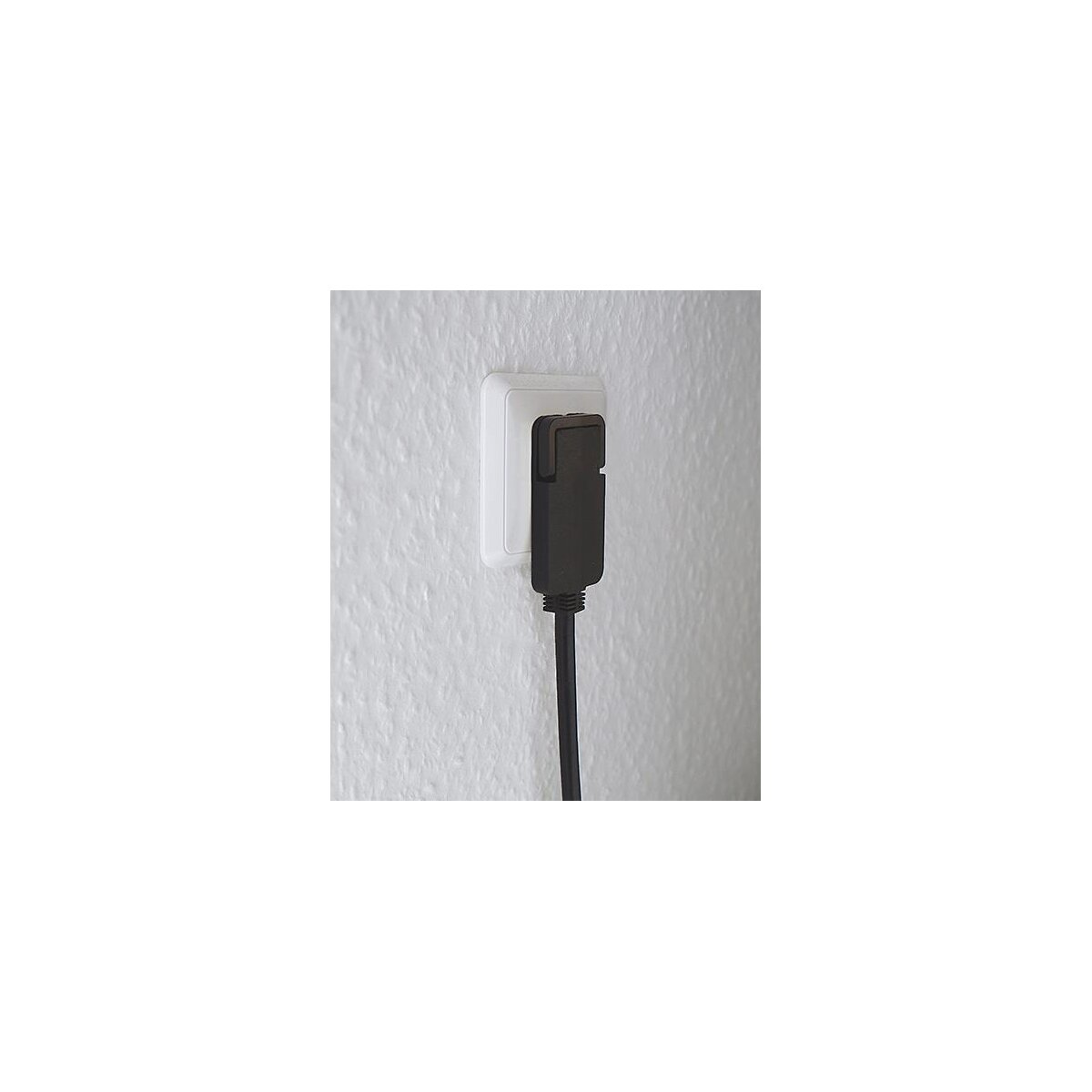 Brennenstuhl 1153300100 - 2 m - Drinnen - Schwarz - 6 AC-Ausgänge - 420 mm - Schwarz