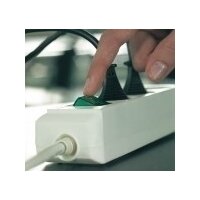 Brennenstuhl Eco-Line + Switch & 1,5 mm² Ø Cable - 8 AC-Ausgänge - Weiß - 3 m