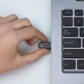 YUBICO YubiKey 5C - Windows - Mac OS - Linux - No Batteries Required - Schwarz - Google account - Microsoft account - Salesforce.com - Passwordless - Strong Two Factor - Strong Multi-Factor - AWS Identity and Access Management (IAM) - Centrify - Duo Secur