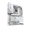 Gigabyte X870E AORUS PRO ICE Motherboard - Unterstützt AMD Ryzen 9000 CPUs, 16+2+2 Phasen Digital VRM, bis zu 8000MHz DDR5 (OC), 3xPCIe 5.0+ 1xPCIe 4.0, Wi-Fi 7, 2.5GbE LAN, USB 4, AMD, Sockel AM5, AMD Ryzen 7000 Series, AMD Ryzen 8000 Series, AMD Ryzen 9