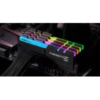 G.Skill Trident Z RGB F4-3600C18Q-64GTZR, 64 GB, 4 x 16...